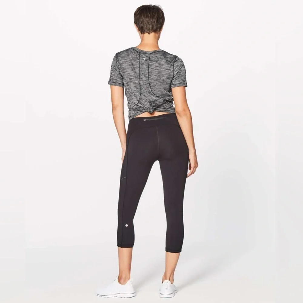 LULULEMON | SPEED UP CROP 21” IN BLACK LEGGINGS SIZE 6
